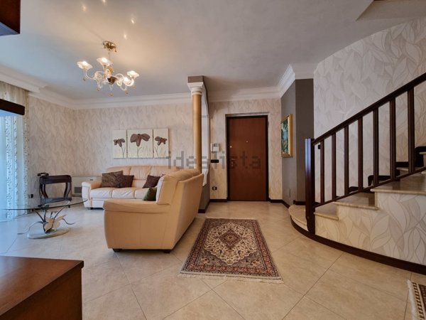 appartamento in vendita a Squillace in zona Squillace Lido