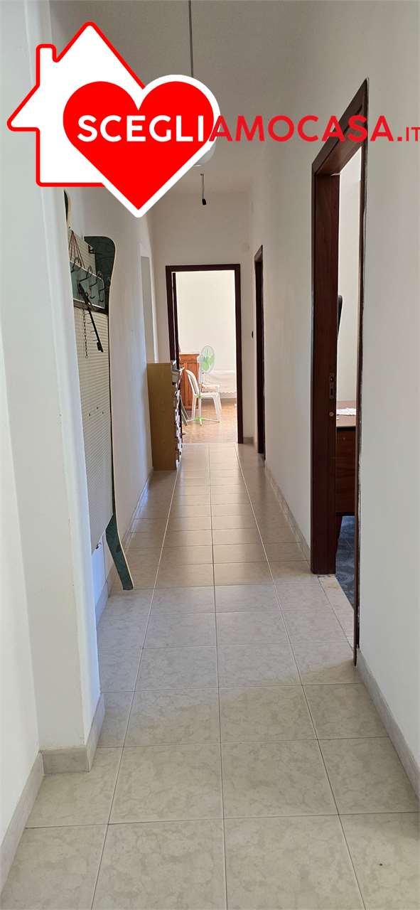 appartamento in vendita a Squillace in zona Squillace Lido