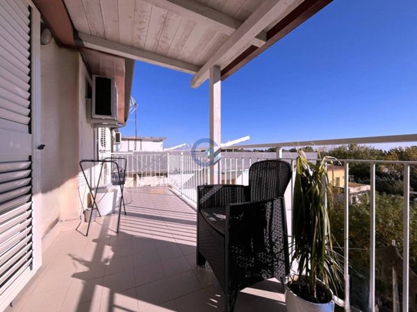 appartamento in vendita a Squillace in zona Squillace Lido