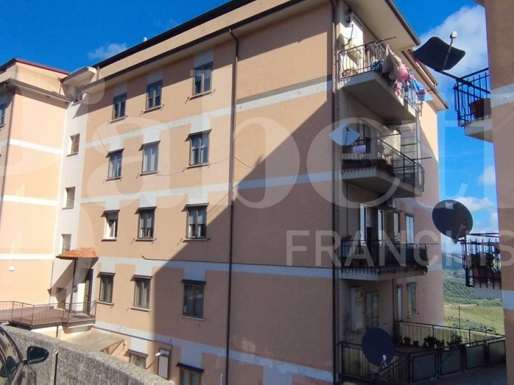 appartamento in vendita a Squillace