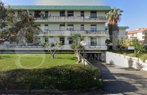 appartamento in vendita a Squillace in zona Squillace Lido