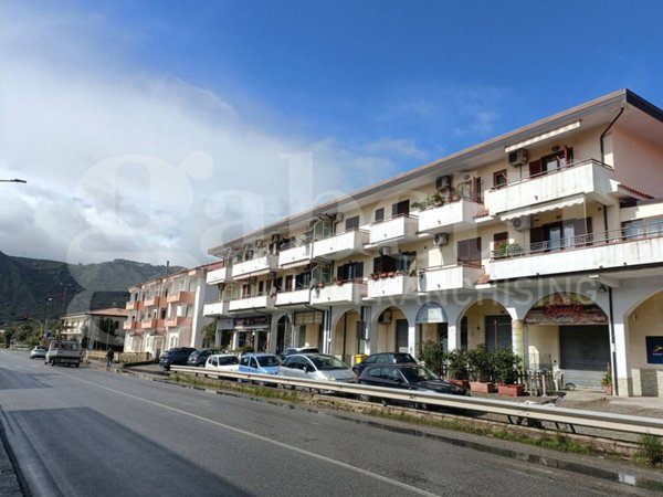 appartamento in vendita a Squillace in zona Squillace Lido