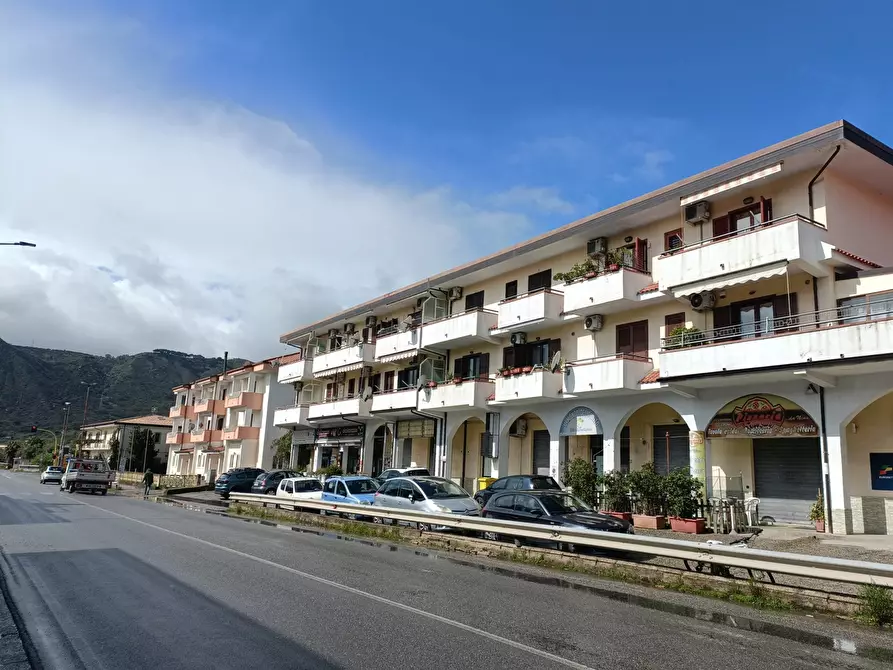 appartamento in vendita a Squillace in zona Squillace Lido