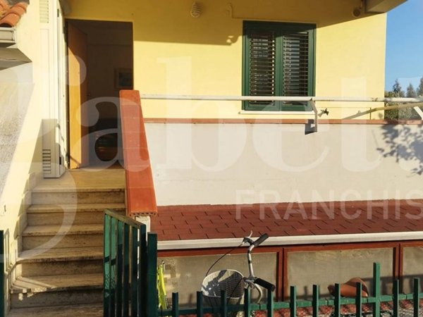 appartamento in vendita a Squillace in zona Squillace Lido