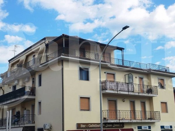 appartamento in vendita a Squillace in zona Squillace Lido