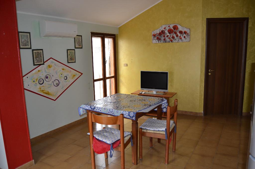 appartamento in vendita a Squillace in zona Squillace Lido