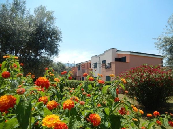 appartamento in vendita a Squillace in zona Squillace Lido