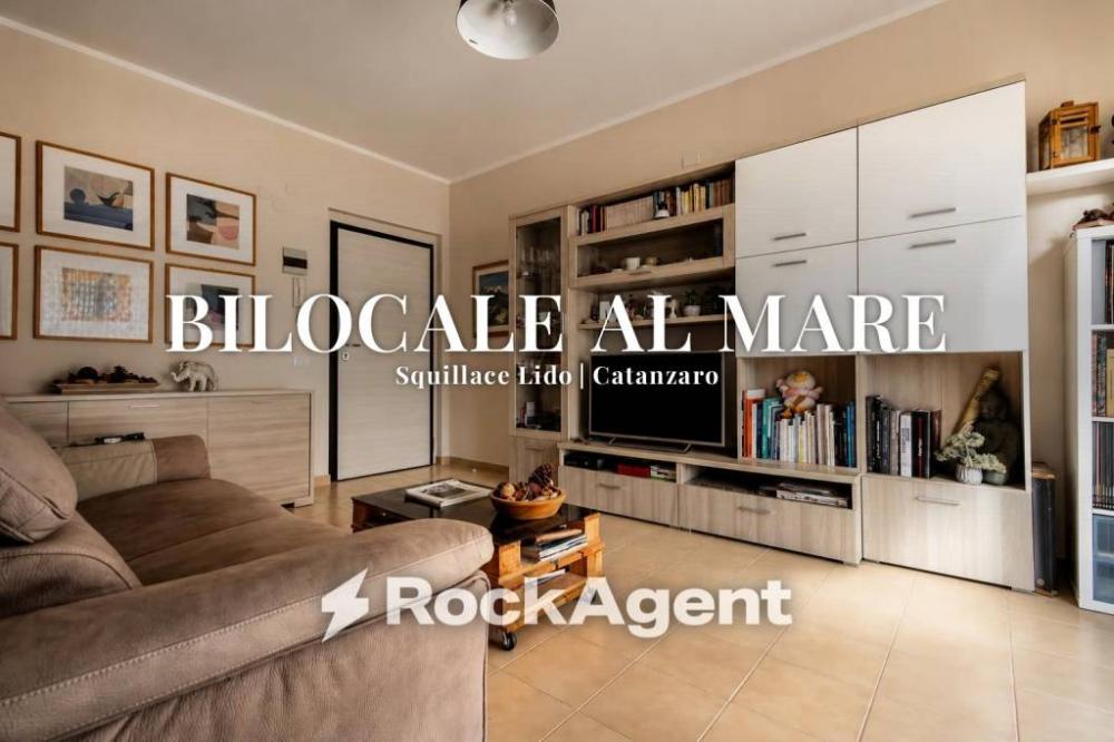appartamento in vendita a Squillace in zona Squillace Lido