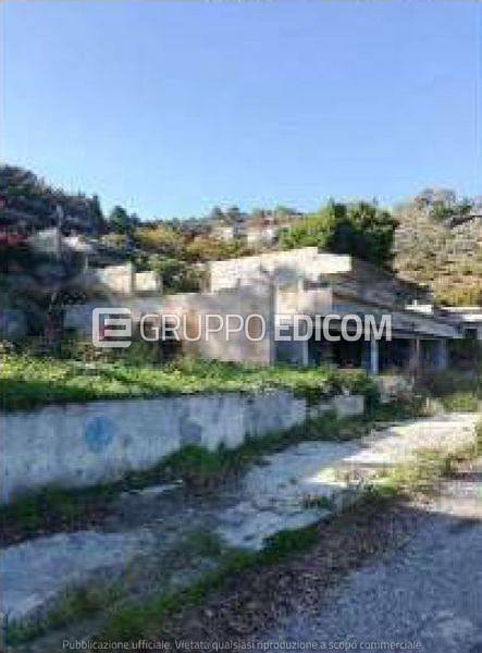 appartamento in vendita a Stalettì in zona Copanello