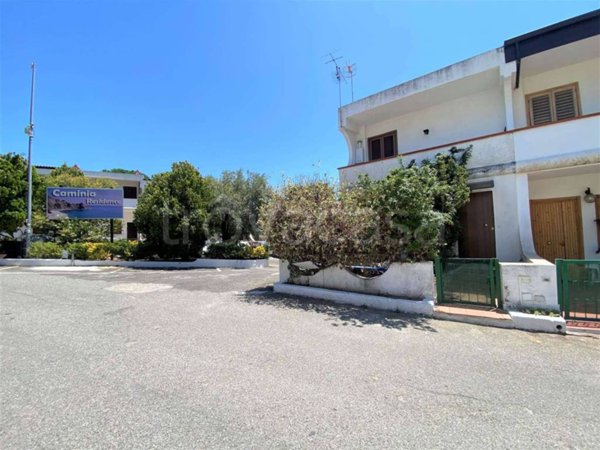 appartamento in vendita a Stalettì in zona Pietragrande