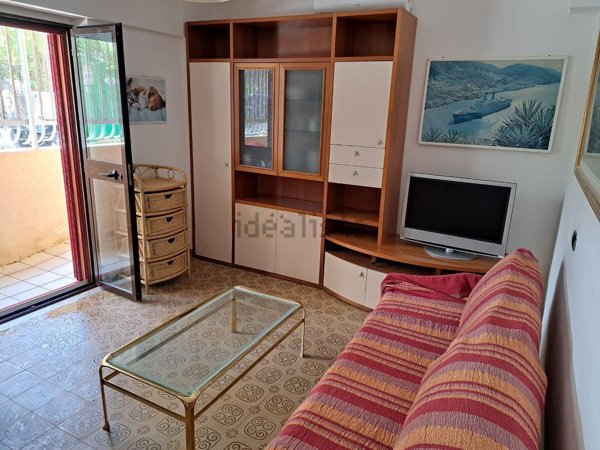 appartamento in vendita a Stalettì in zona Copanello