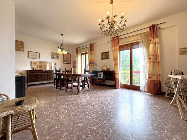 appartamento in vendita a Stalettì in zona Copanello