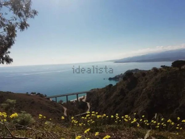 appartamento in vendita a Stalettì