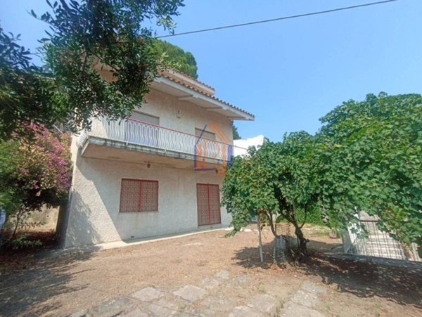 casa indipendente in vendita a Stalettì in zona Torrazzo