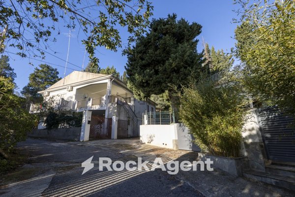 appartamento in vendita a Stalettì in zona Copanello