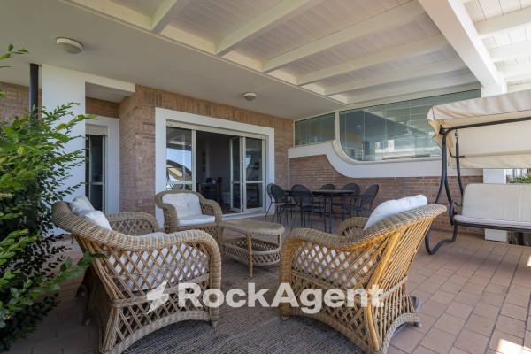 casa indipendente in vendita a Stalettì in zona Pietragrande