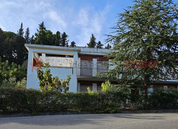 casa indipendente in vendita a Stalettì in zona Copanello