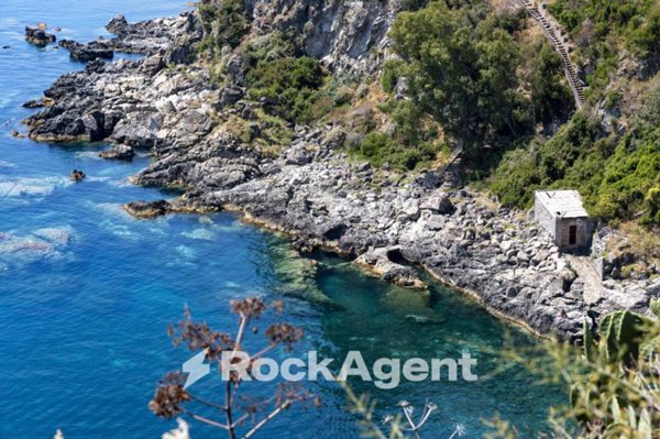 appartamento in vendita a Stalettì in zona Copanello