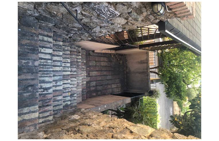appartamento in vendita a Stalettì in zona Pietragrande