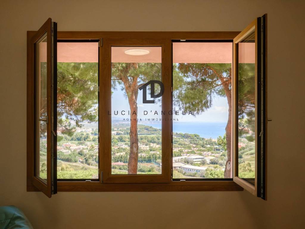 appartamento in vendita a Stalettì in zona Copanello