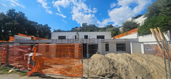 casa indipendente in vendita a Stalettì