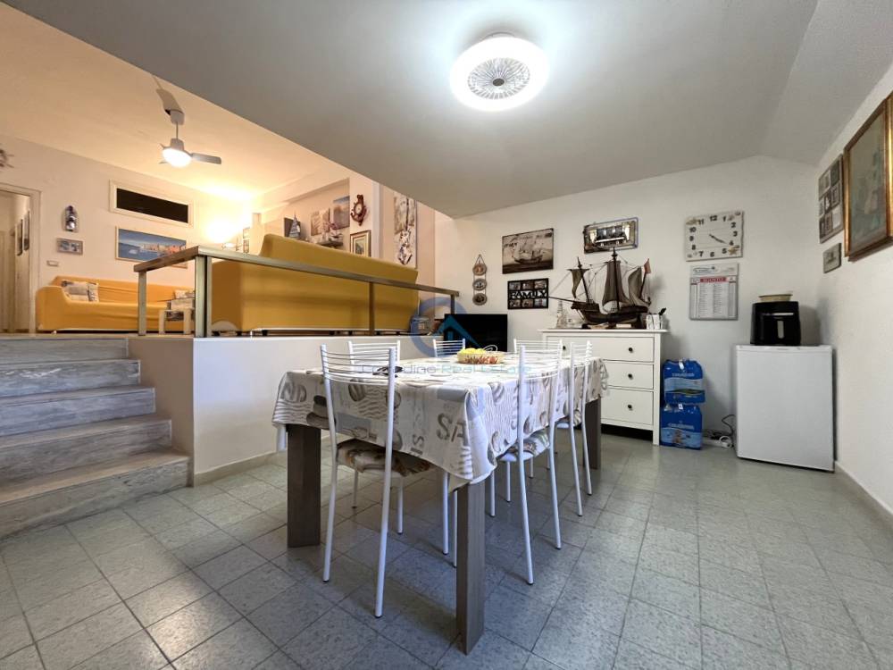appartamento in vendita a Stalettì in zona Copanello