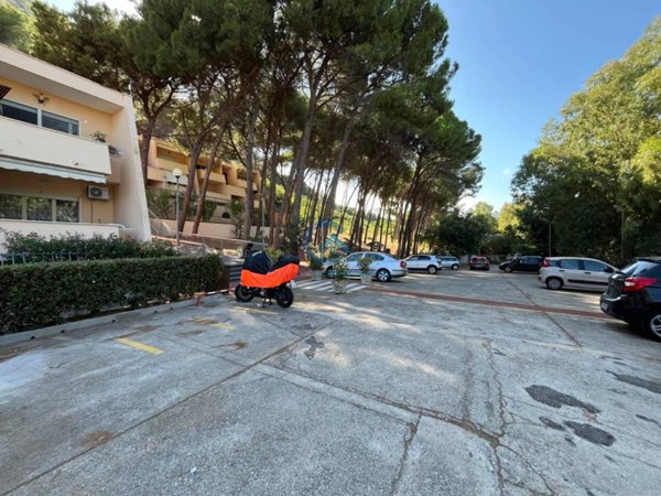 appartamento in vendita a Stalettì in zona Copanello