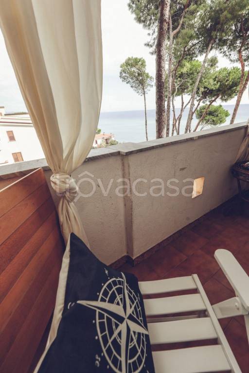 monolocale in vendita a Stalettì in zona Copanello