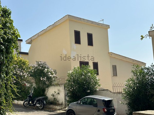 casa indipendente in vendita a Stalettì in zona Copanello