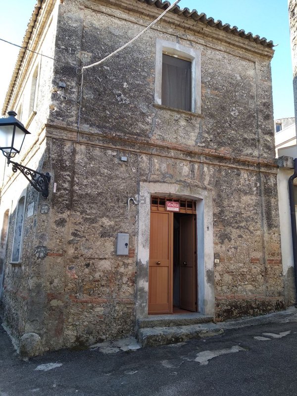 casa indipendente in vendita a Stalettì in zona Copanello