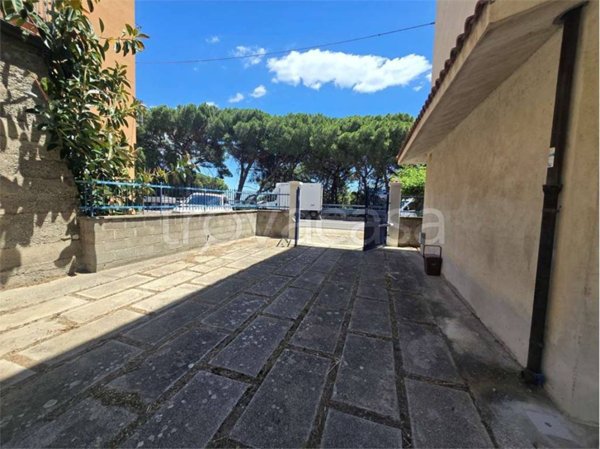 appartamento in vendita a Stalettì in zona Copanello