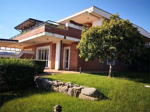 casa indipendente in vendita a Stalettì in zona Pietragrande