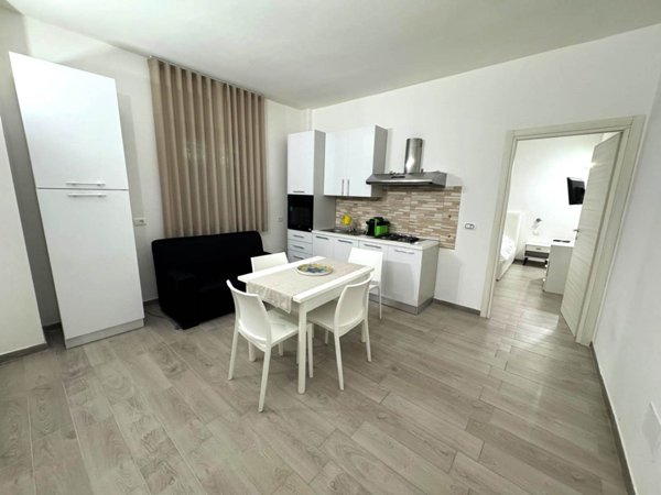 appartamento in vendita a Stalettì in zona Copanello