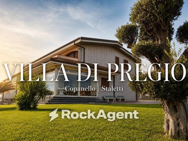 casa indipendente in vendita a Stalettì