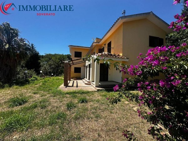 casa indipendente in vendita a Stalettì in zona Copanello