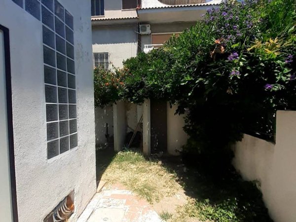 casa indipendente in vendita a Stalettì