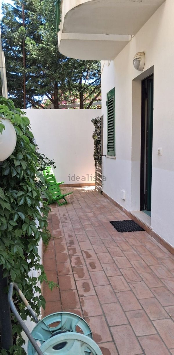 casa indipendente in vendita a Stalettì in zona Copanello
