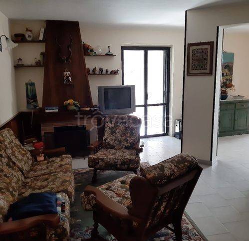 appartamento in vendita a Taverna