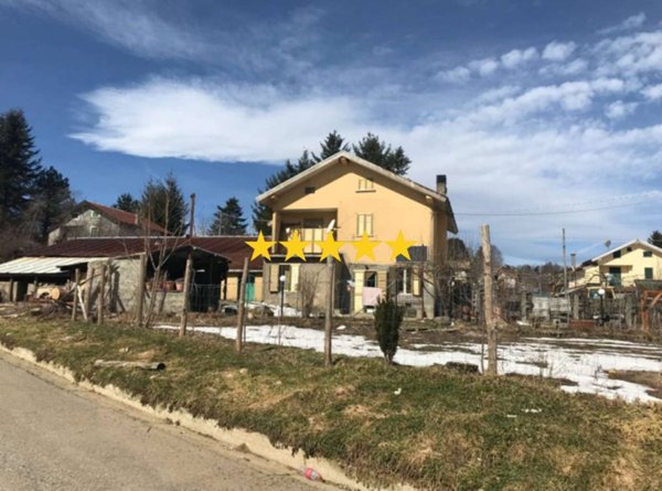 appartamento in vendita a Taverna
