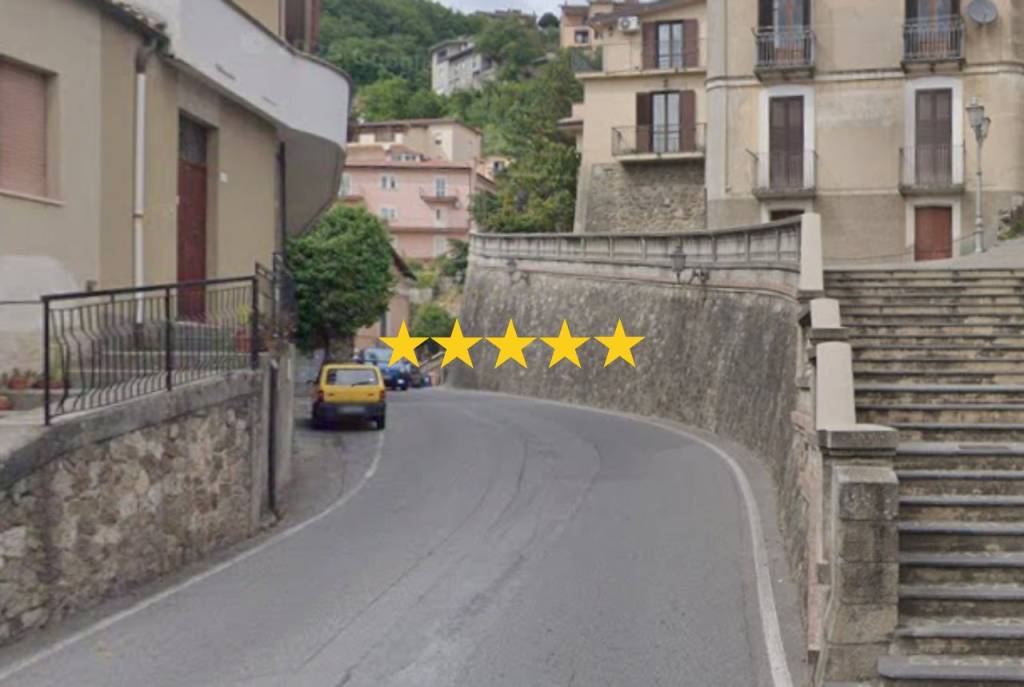 appartamento in vendita a Taverna