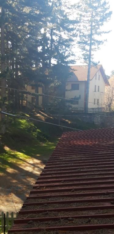 casa indipendente in vendita a Taverna