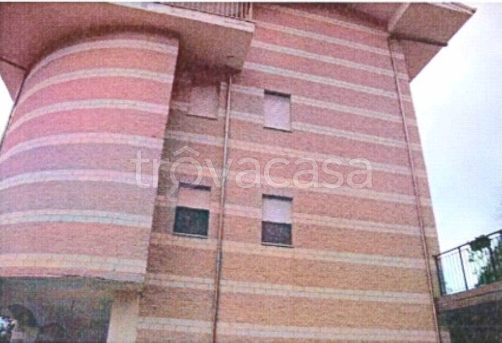 appartamento in vendita a Taverna