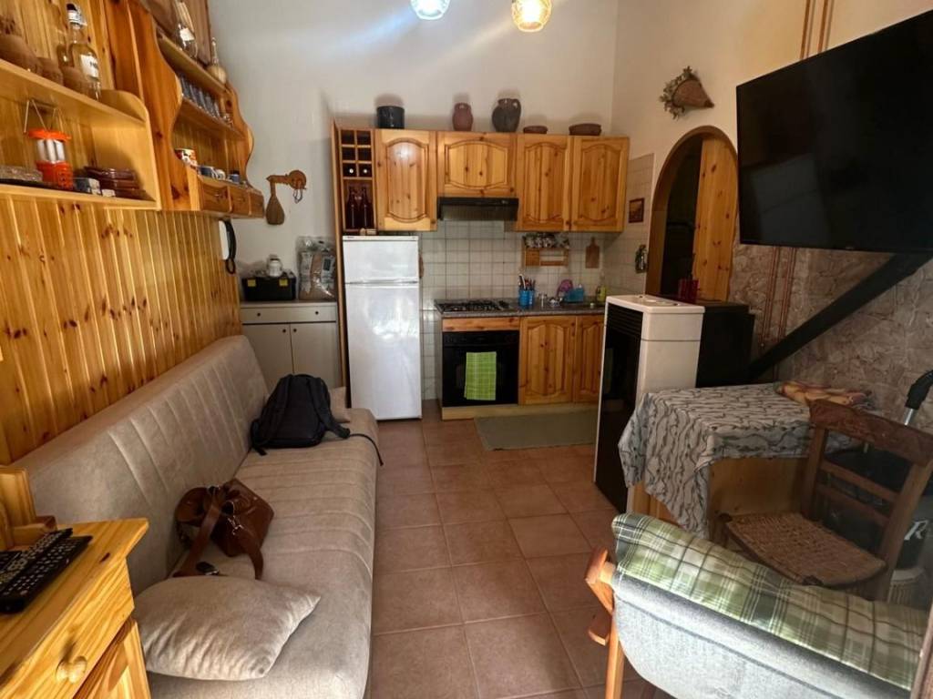 appartamento in vendita a Taverna