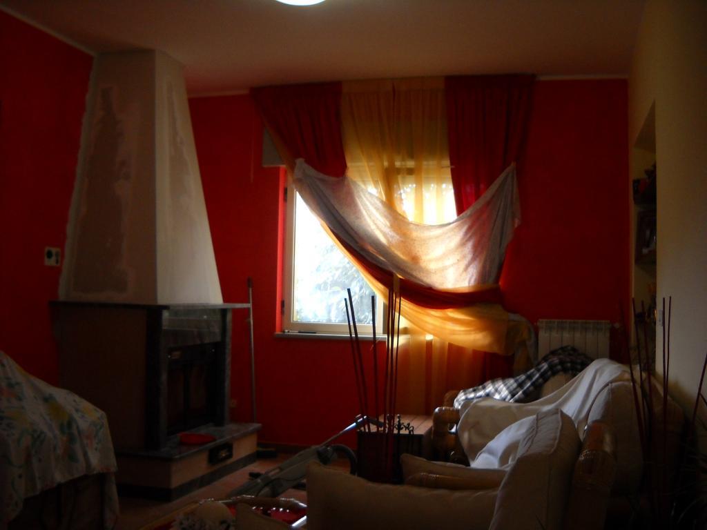 casa indipendente in vendita a Tiriolo