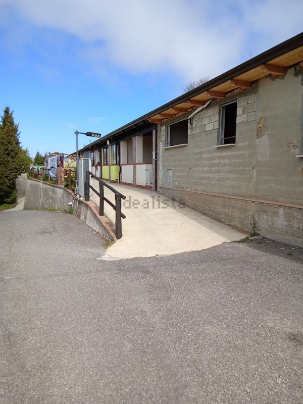 casa indipendente in vendita a Tiriolo