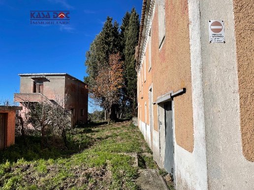 casale in vendita a Tiriolo in zona Pratora