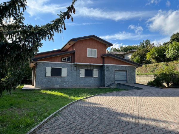 casa indipendente in vendita a Torre di Ruggiero
