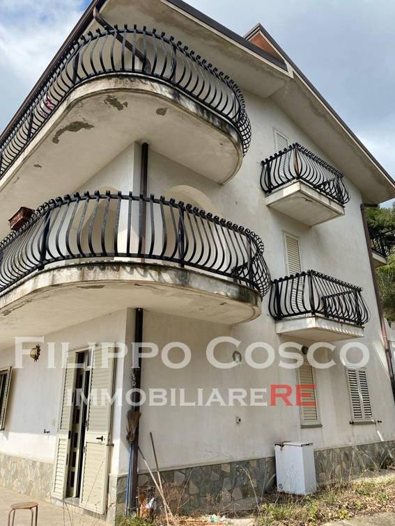 casa indipendente in vendita a Zagarise