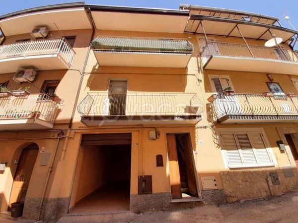 casa indipendente in vendita a Lamezia Terme