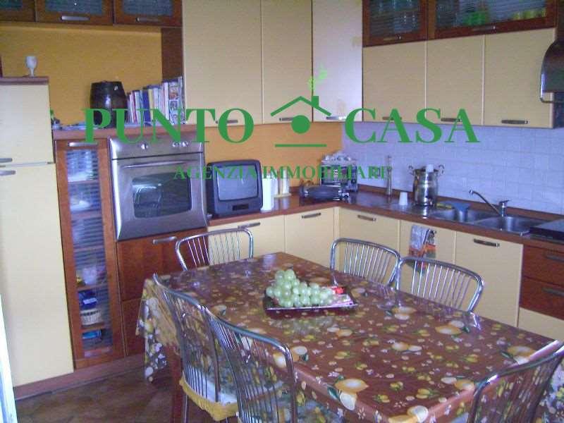 appartamento in vendita a Lamezia Terme in zona Sambiase